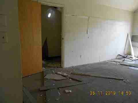 8061 E Grixdale (24)_m.jpg